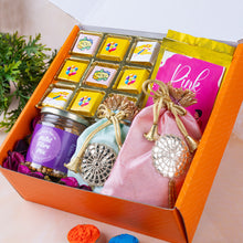 Load image into Gallery viewer, Holi Crunch &amp; Munch Hamper | Holi Gourmet Snacks | Organic Colours
