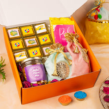 Load image into Gallery viewer, Holi Crunch &amp; Munch Hamper | Holi Gourmet Snacks | Organic Colours
